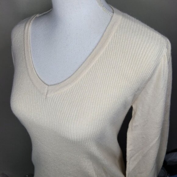 Ophelia Roe Sweater V Neck Bish Sleeve Yellow Ribbed Pullover Soft Womens Small - Picture 9 of 11